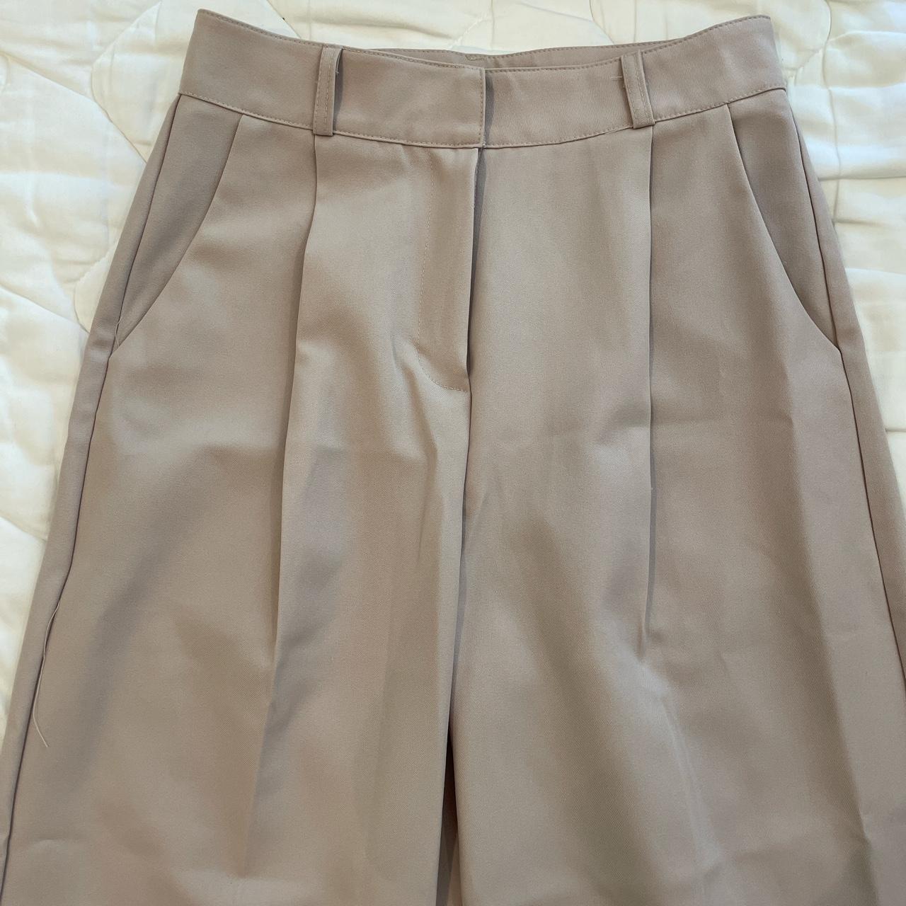 Women's Tan Trousers | Depop