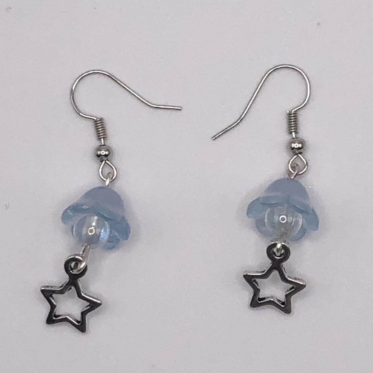 Cute blue flower earrings 💙 -blue and clear bead... - Depop