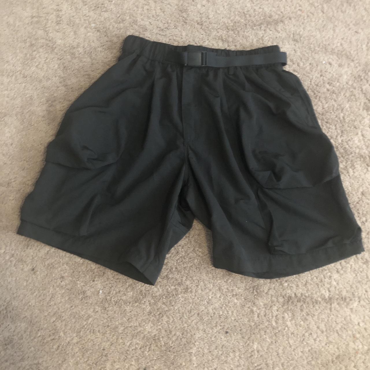 swoosh utility cargo shorts
