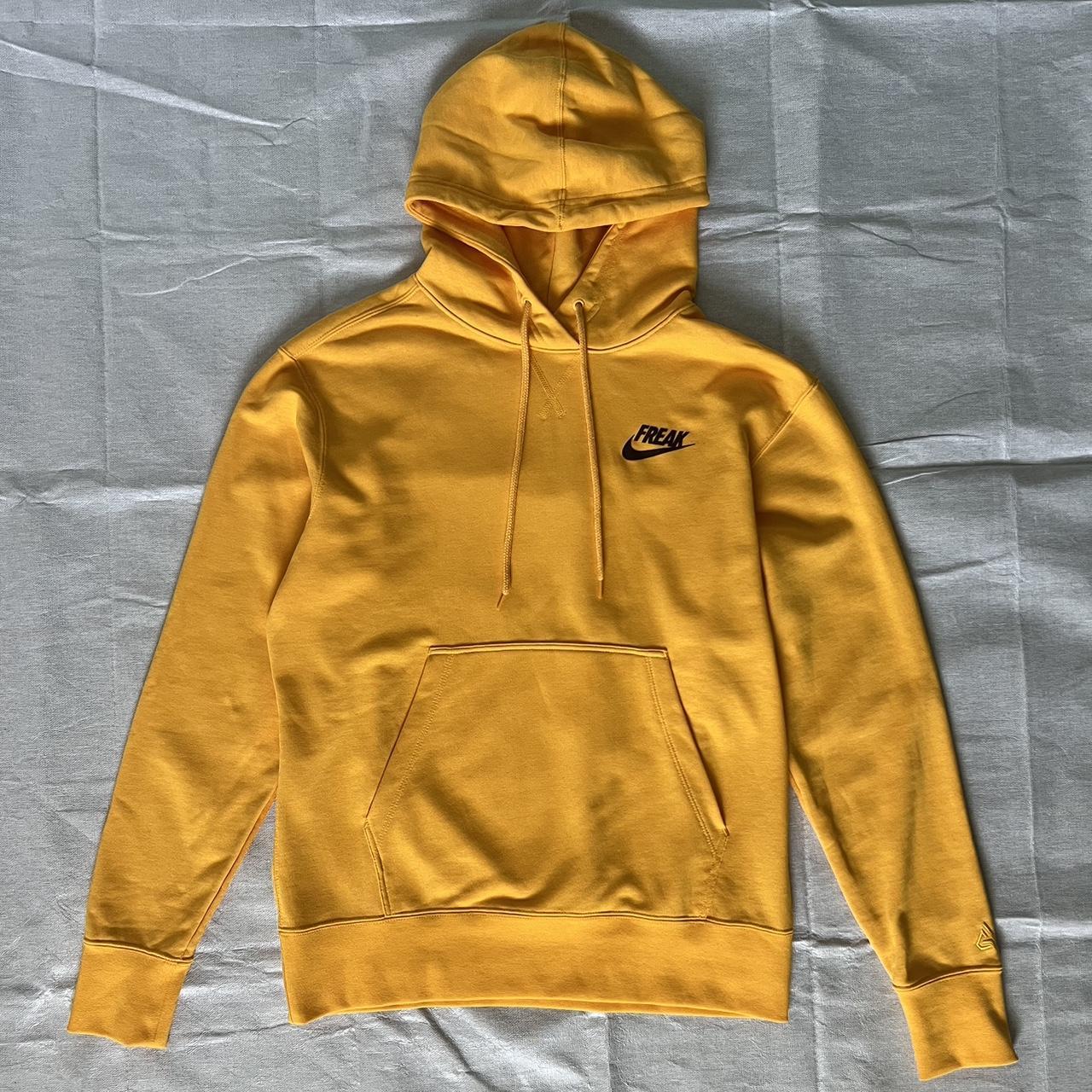 nike freak hoodie yellow