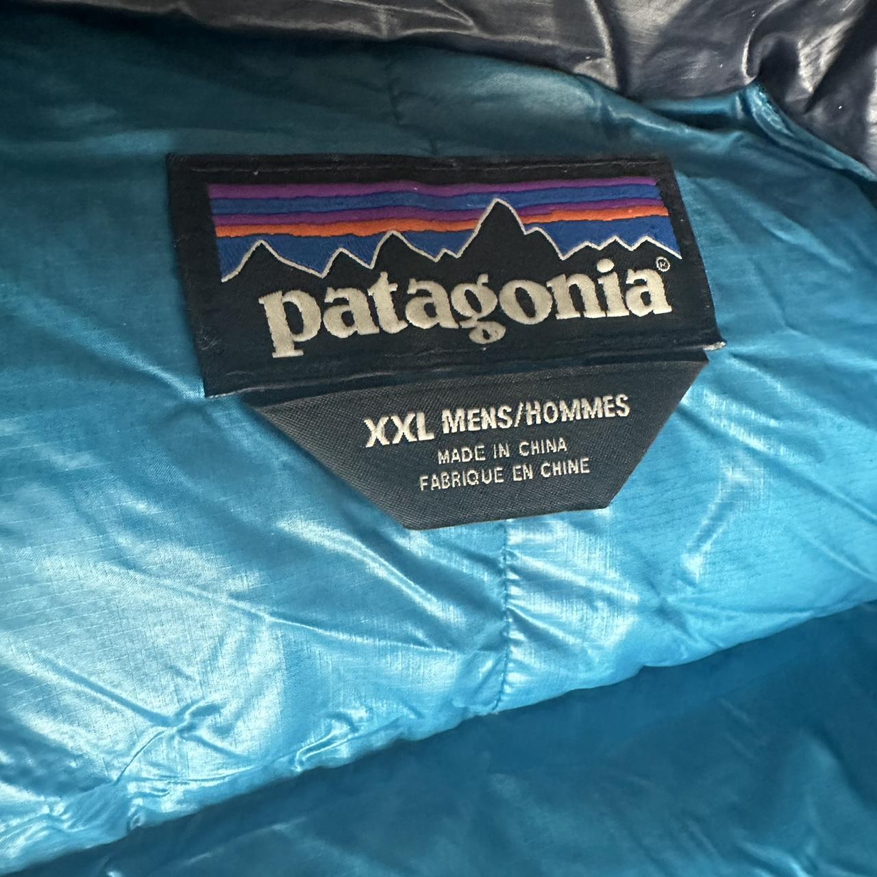 Patagonia puffer, still got a bunch of life in it,... - Depop