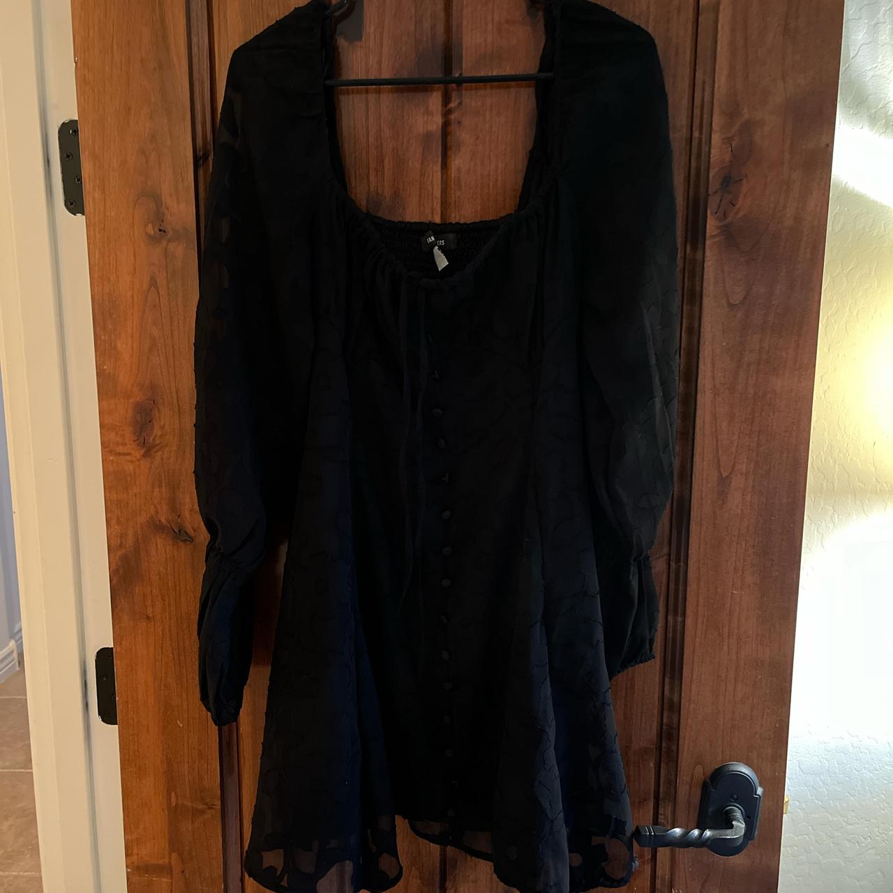 item listed by thriftedizz