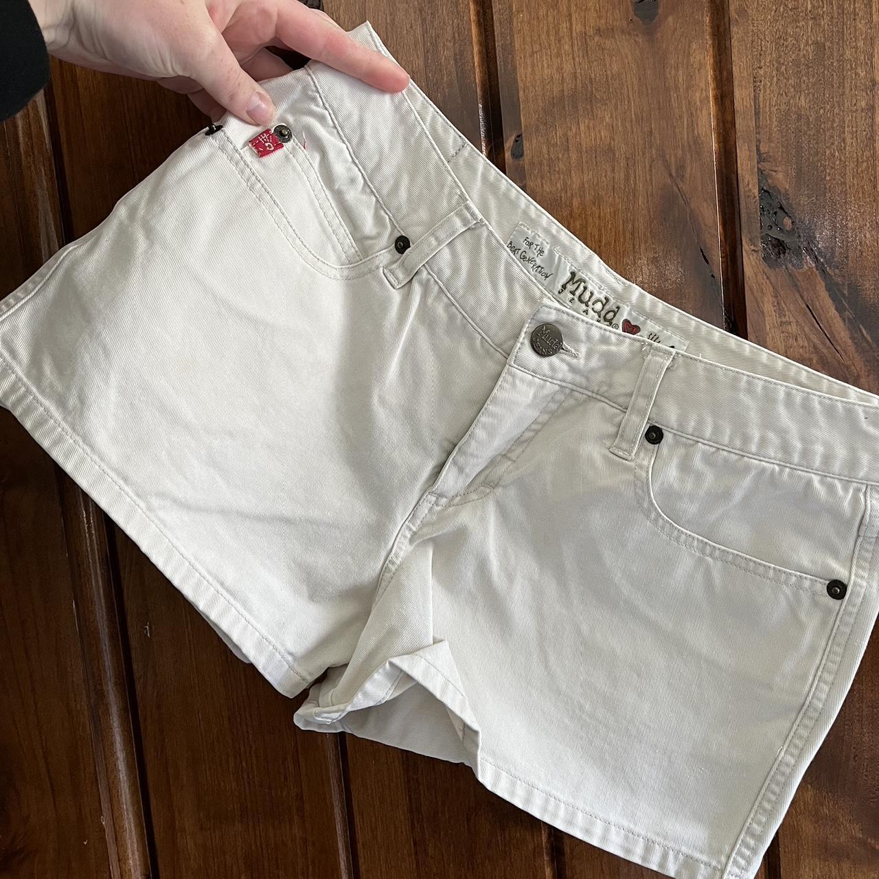 item listed by thriftedizz