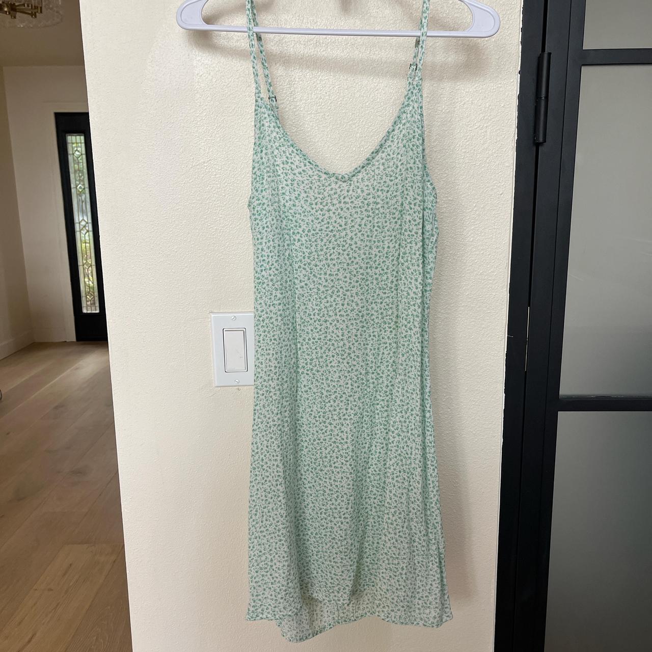 item listed by thriftedizz