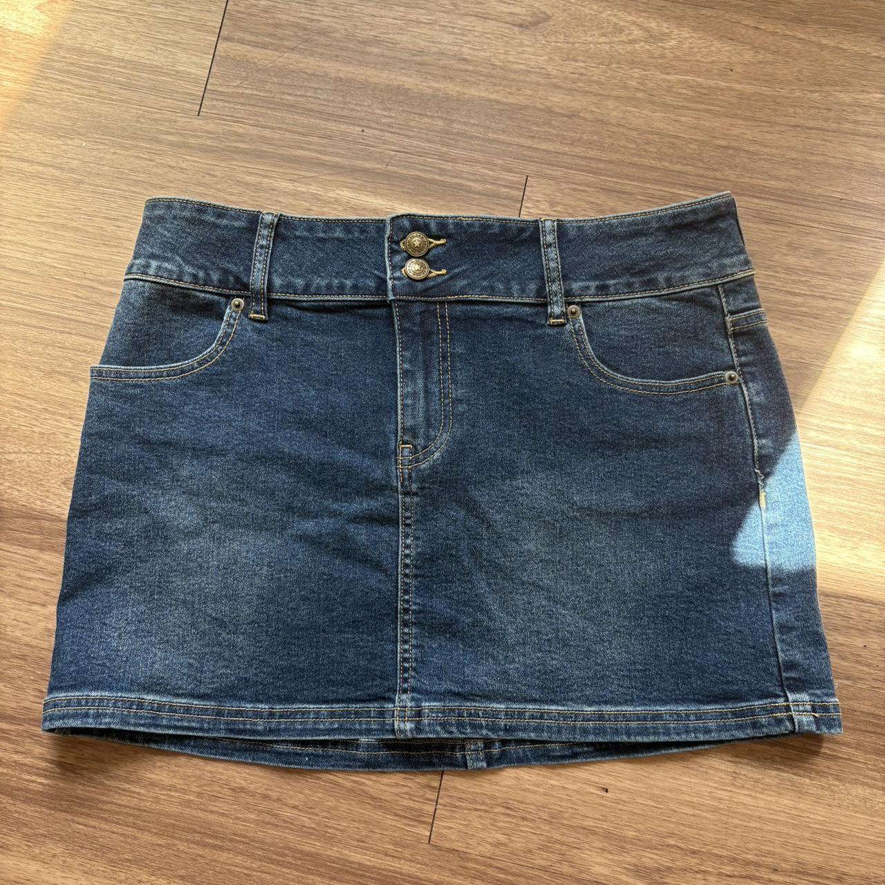 item listed by thriftedizz