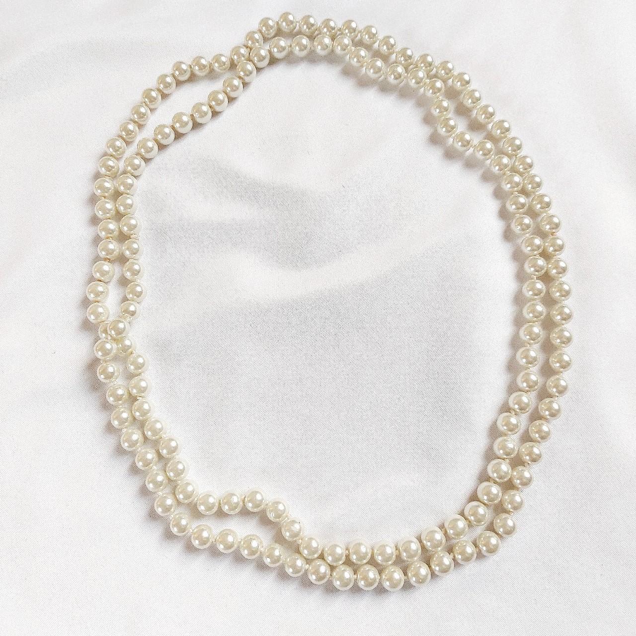 Long antique pearl necklace! 🕊🩷 To be worn in a... - Depop