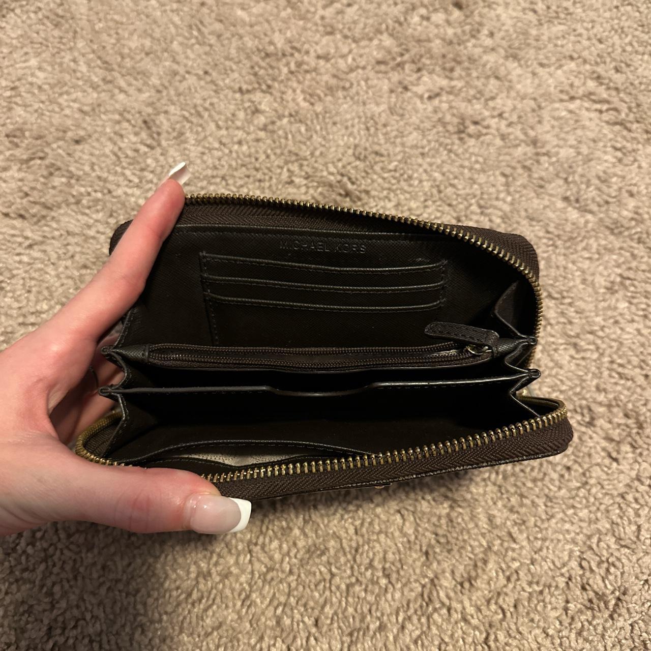 Michael Kors Women's Wallet-purses (3)