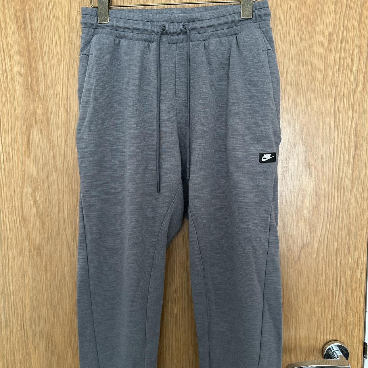mens grey nike jogging bottoms