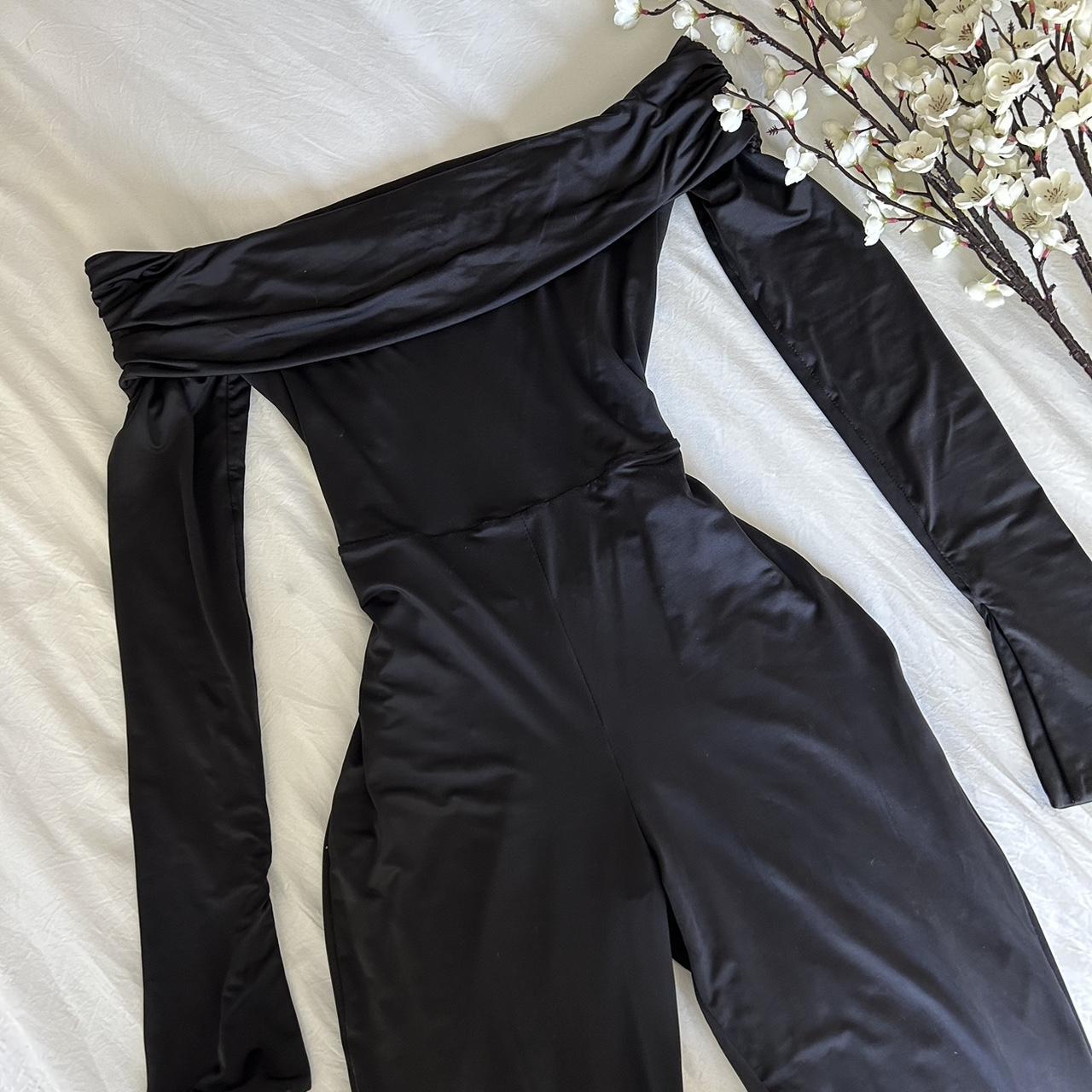 Reeva Long Sleeve Open Back Jumpsuit in Black Depop