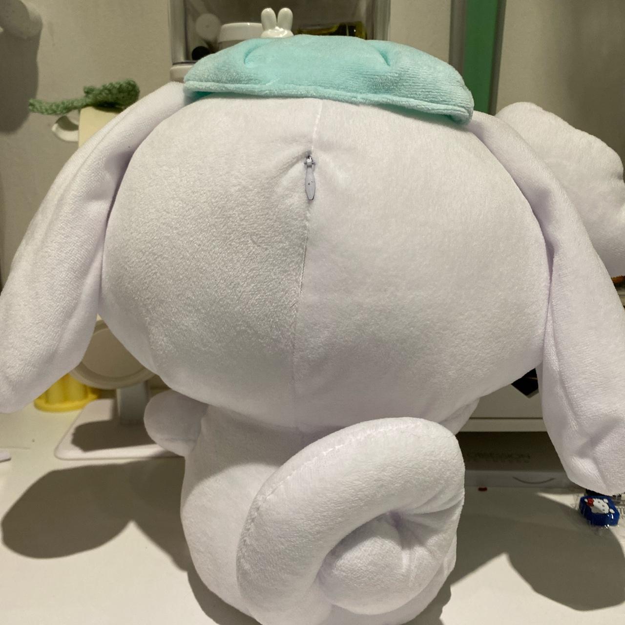 cinnamoroll balloon plushie! i don’t know the brand... - Depop
