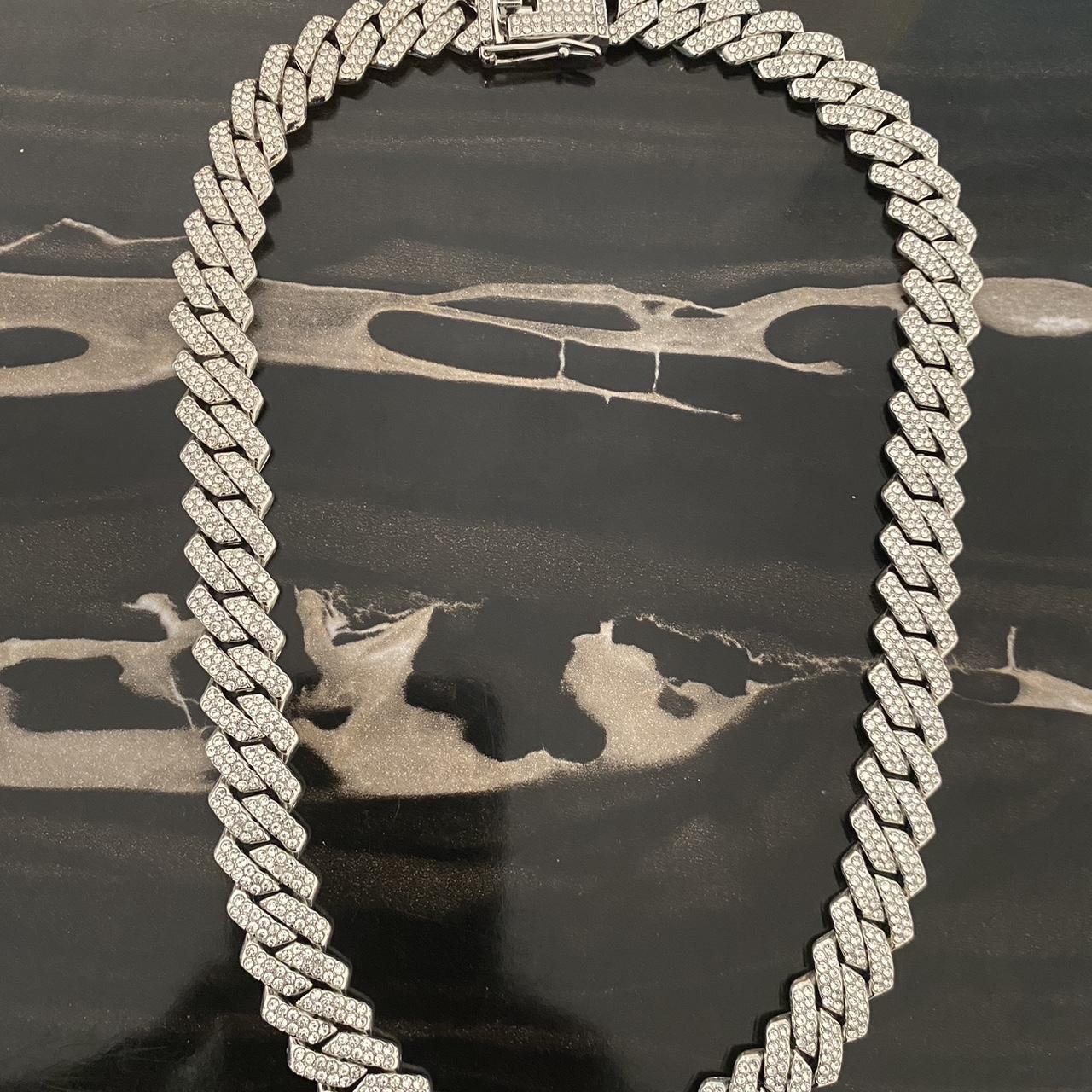 Trapstar chain Going cheap Need gone Price negotiable Depop