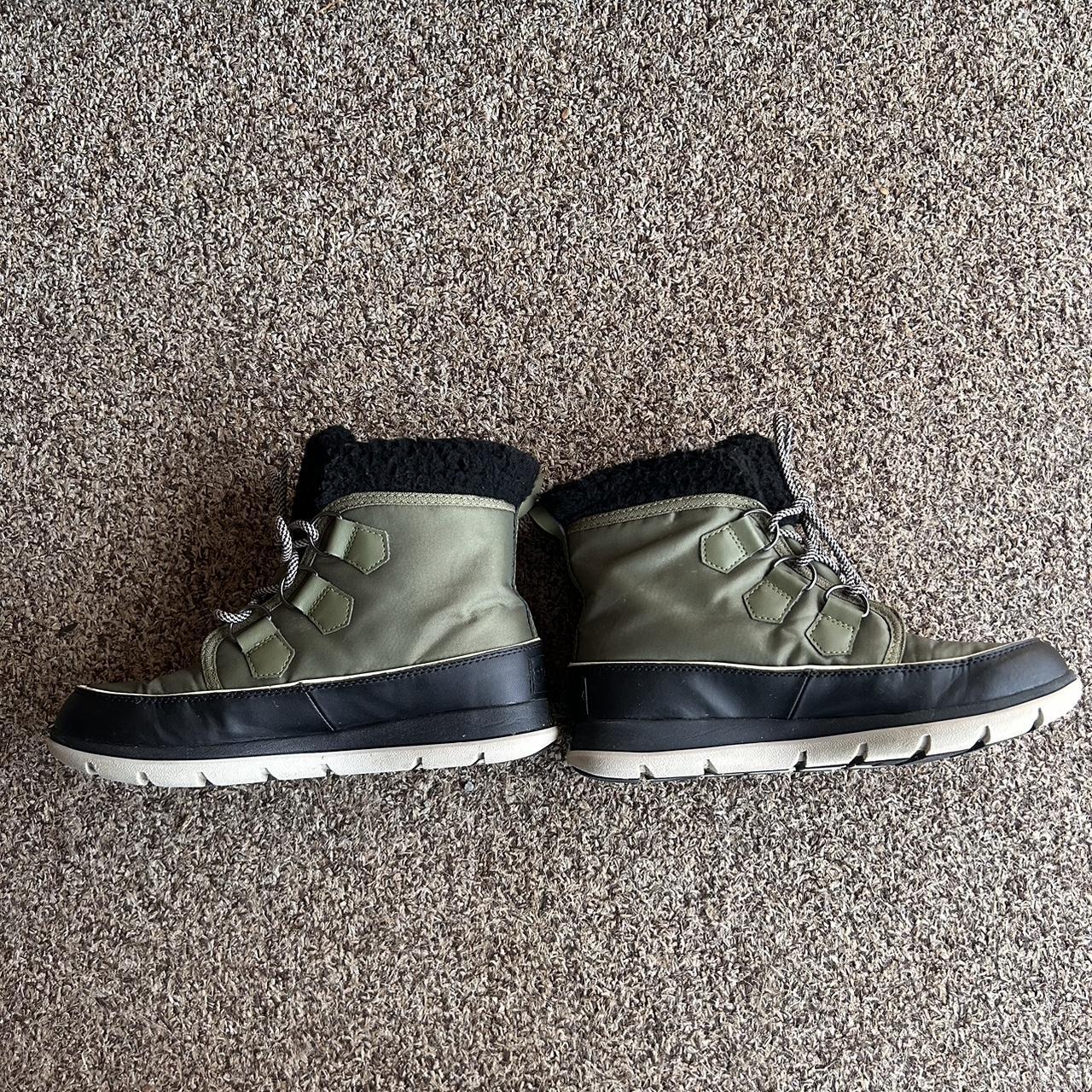 sorel women's green boots