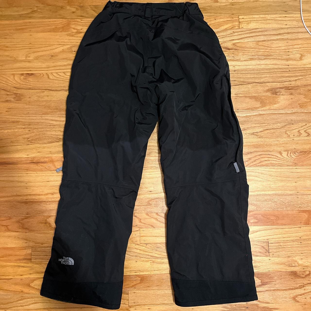 Northface Hyvent Snow pants - Depop