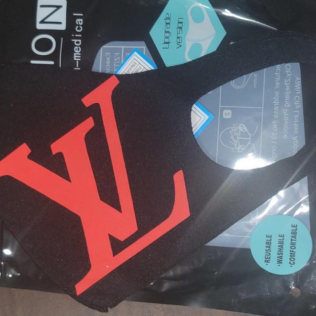 Louis Vuitton Minnie Mouse Face Mask - BLACK INTERIOR - Depop