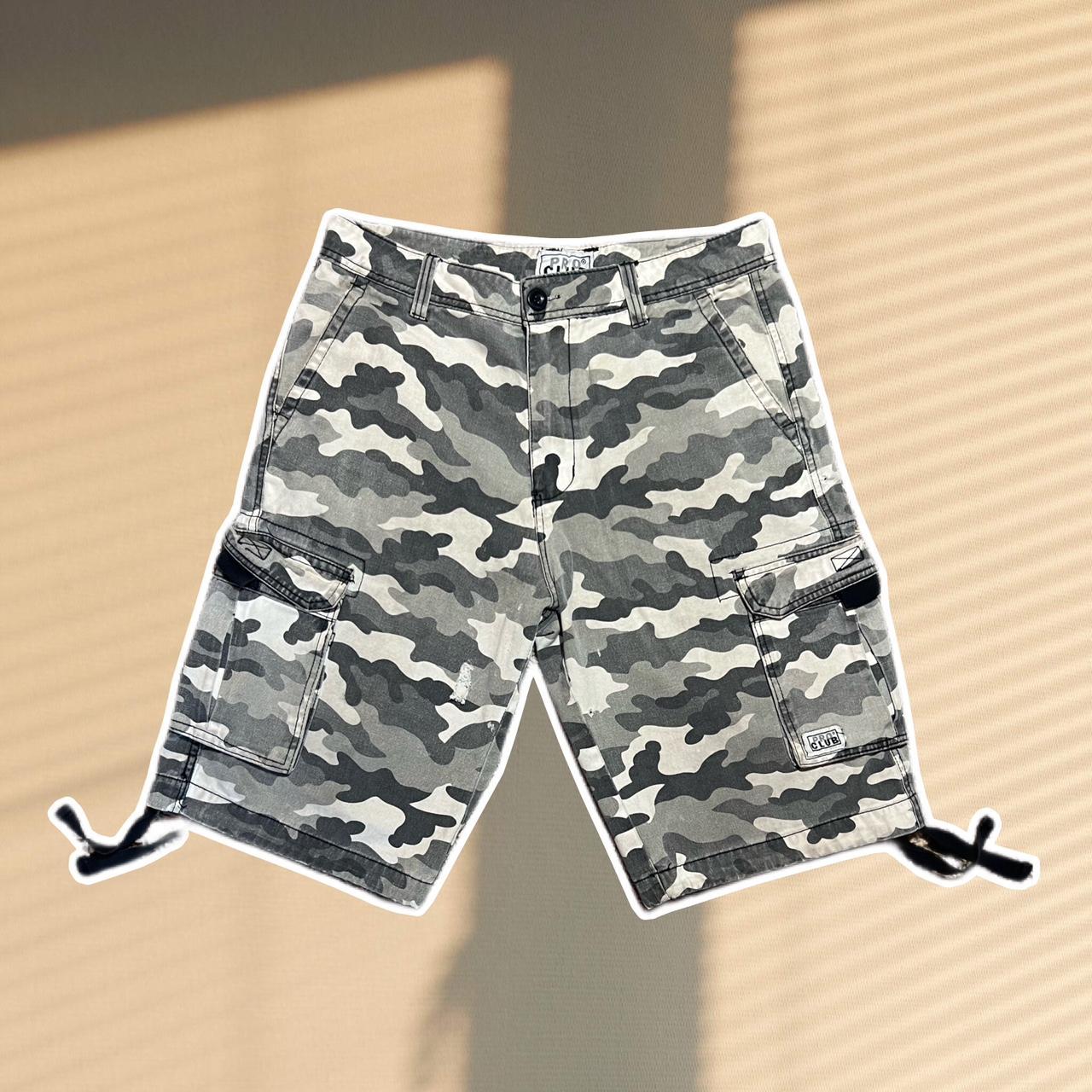 Supreme German camo cargo short Size 32 Brand like new - Depop