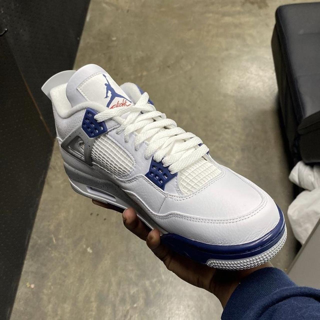 navy blue orange jordans