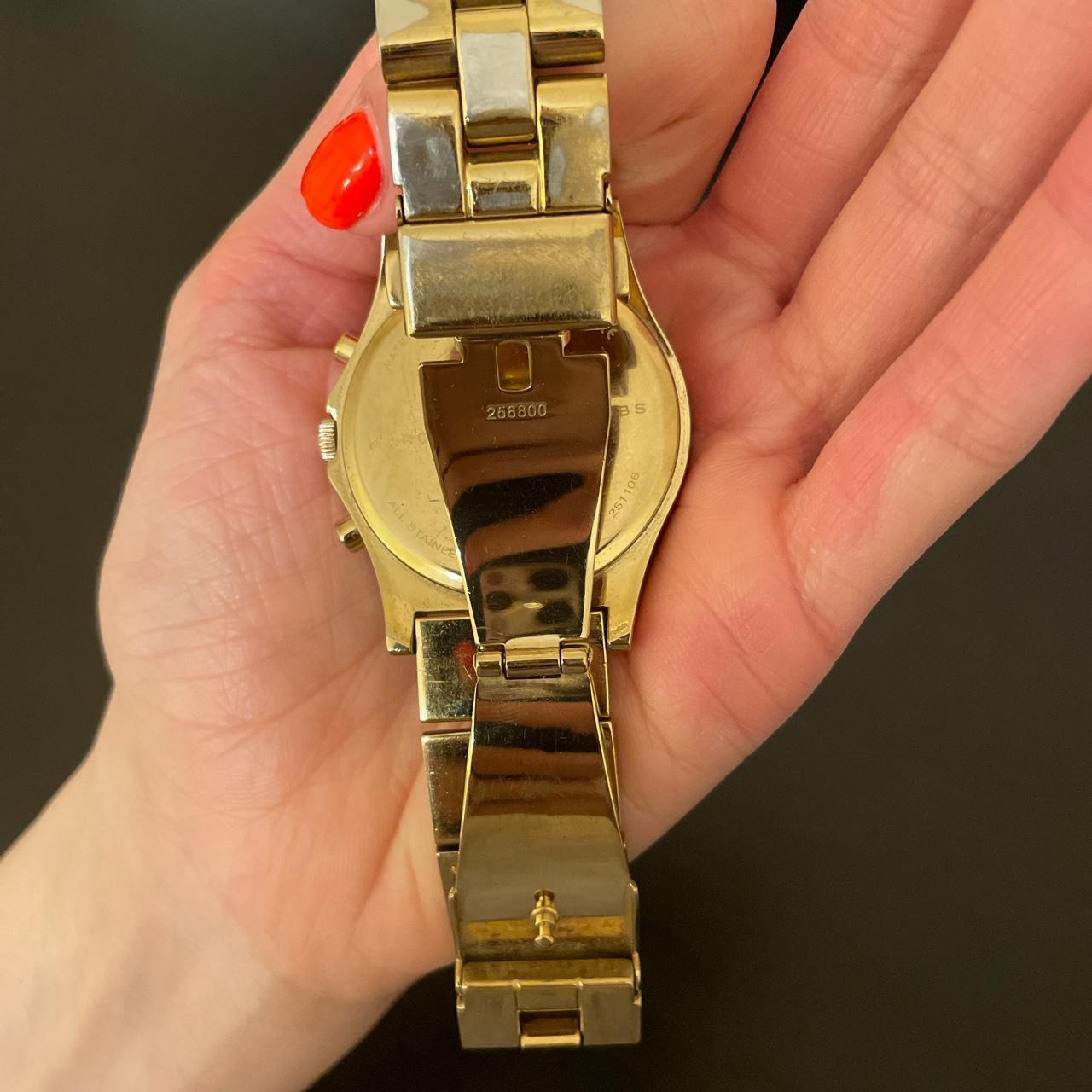 Marc by Marc Jacobs Women's Gold Watch (2)