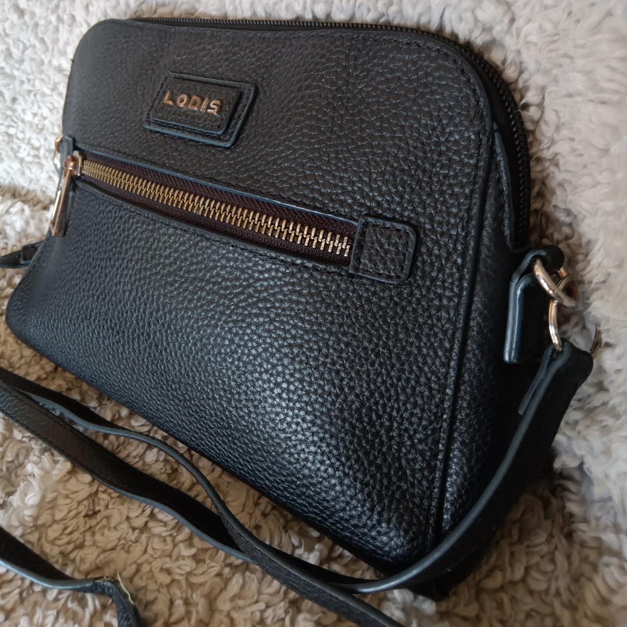 TITLE: LC Lauren Conrad Crossbody Purse BRAND: LC - Depop