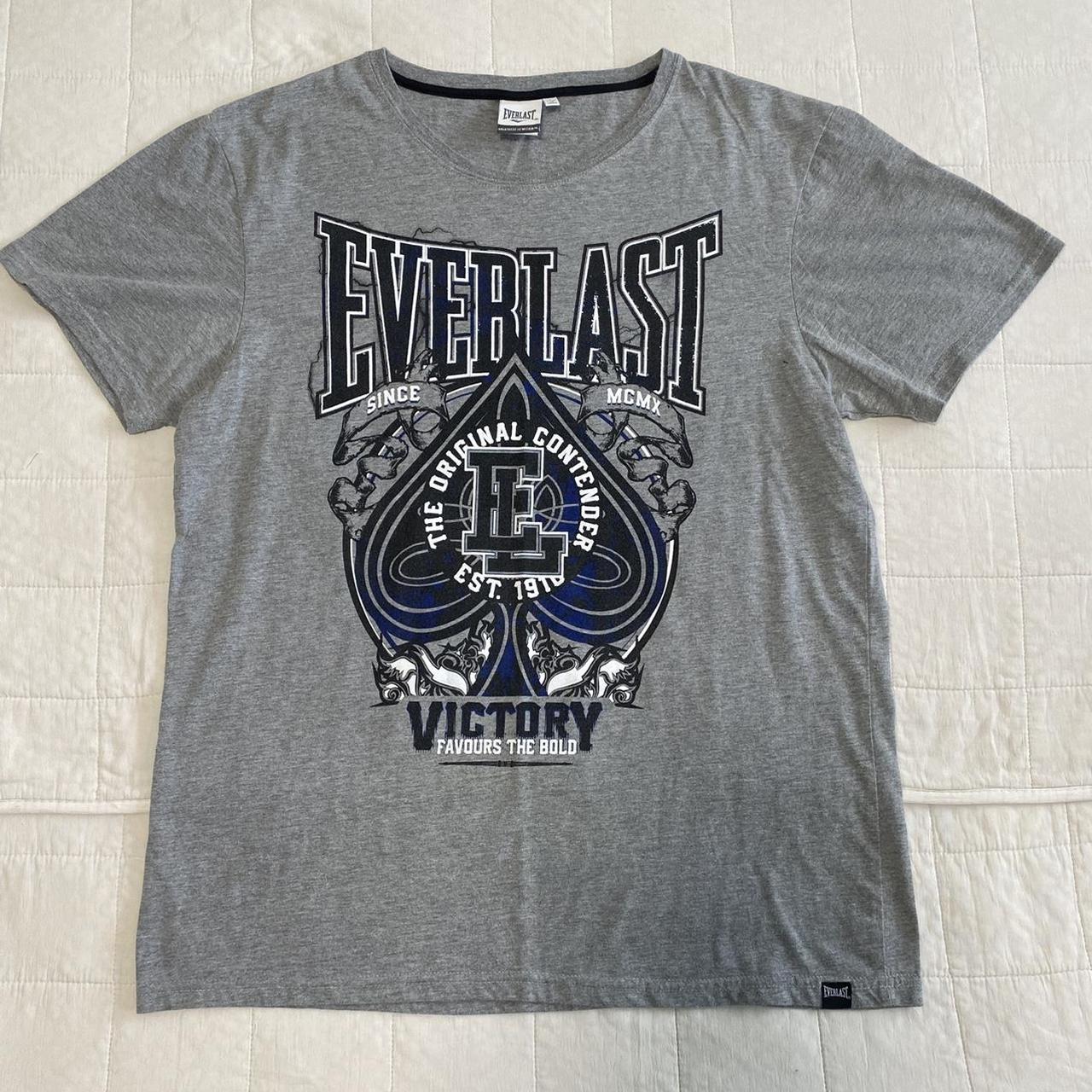 Everlast grey t shirt 2000’s Y2K print grunge goth... - Depop