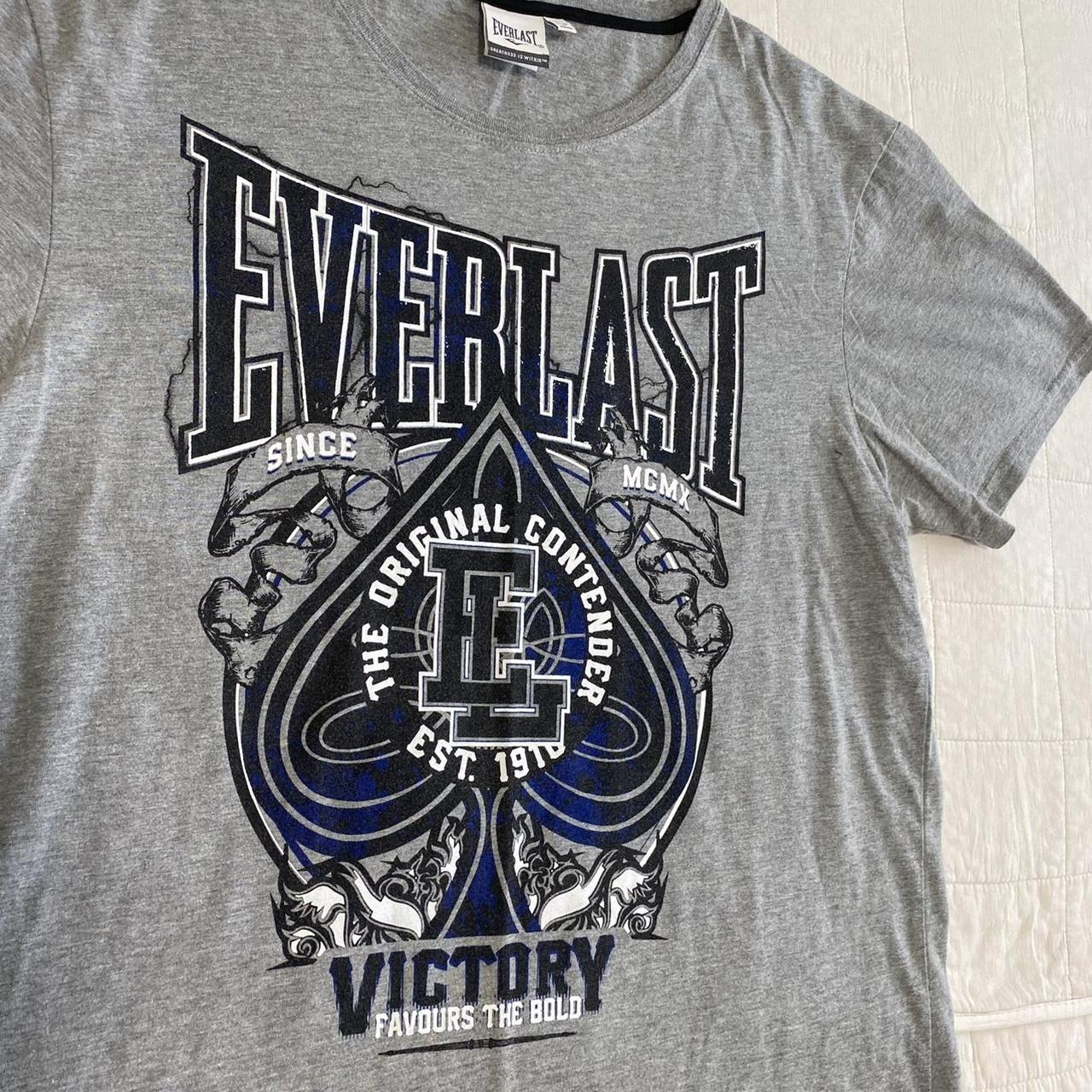 Everlast grey t shirt 2000’s Y2K print grunge goth... - Depop