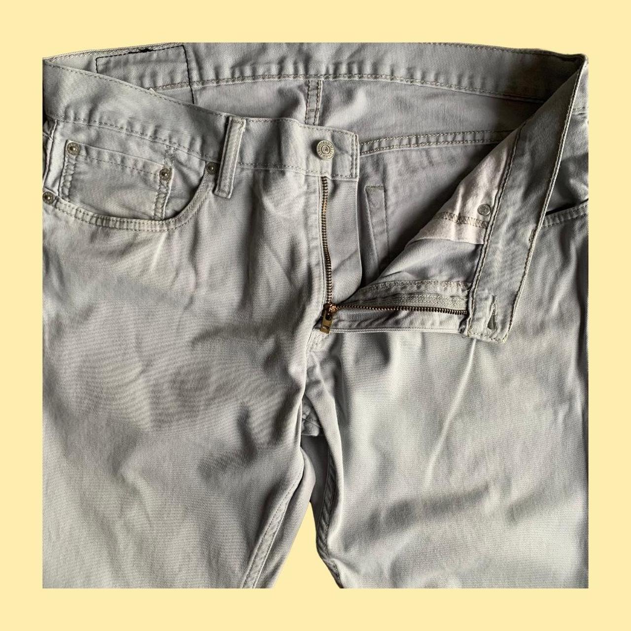 Levi S Men S Grey And White Trousers Depop   P0 