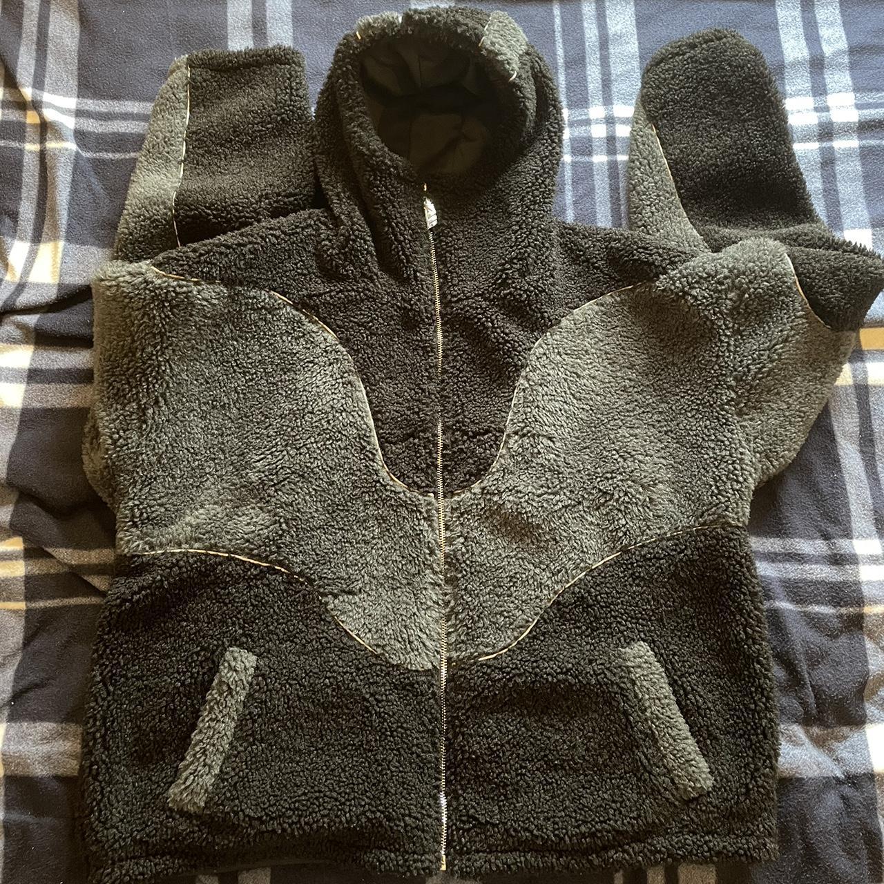 Trendtvision ninja fleece 🥷🏿 Size medium Black and... - Depop