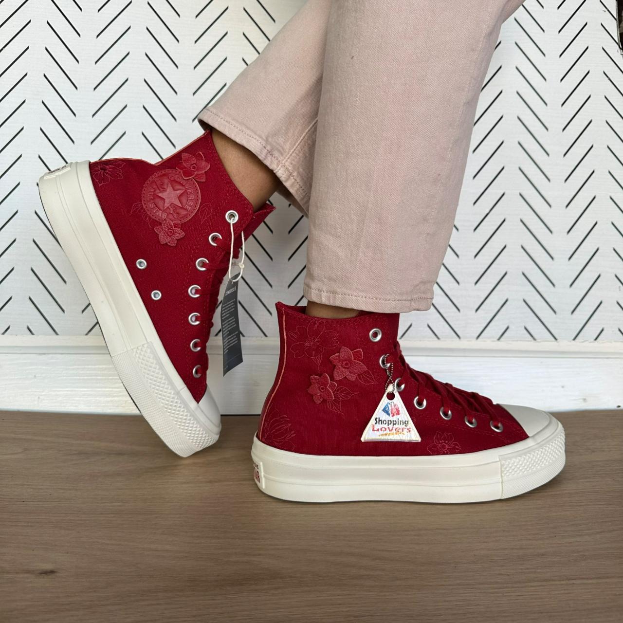 item listed by shoppingloversm