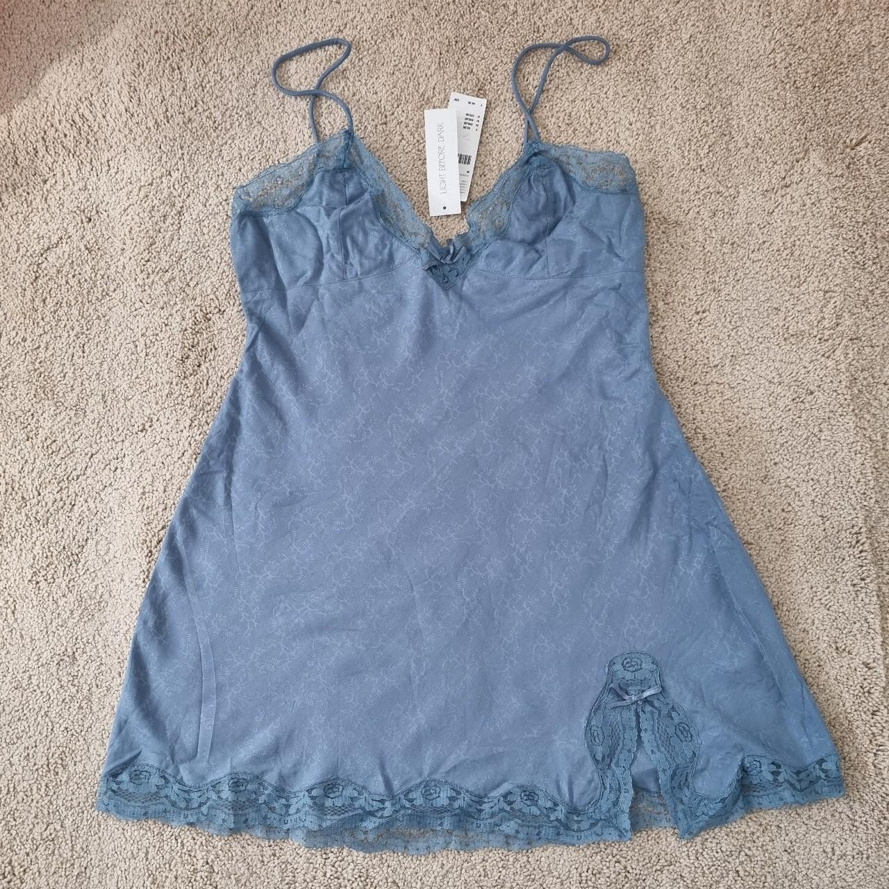 item listed by fizza21