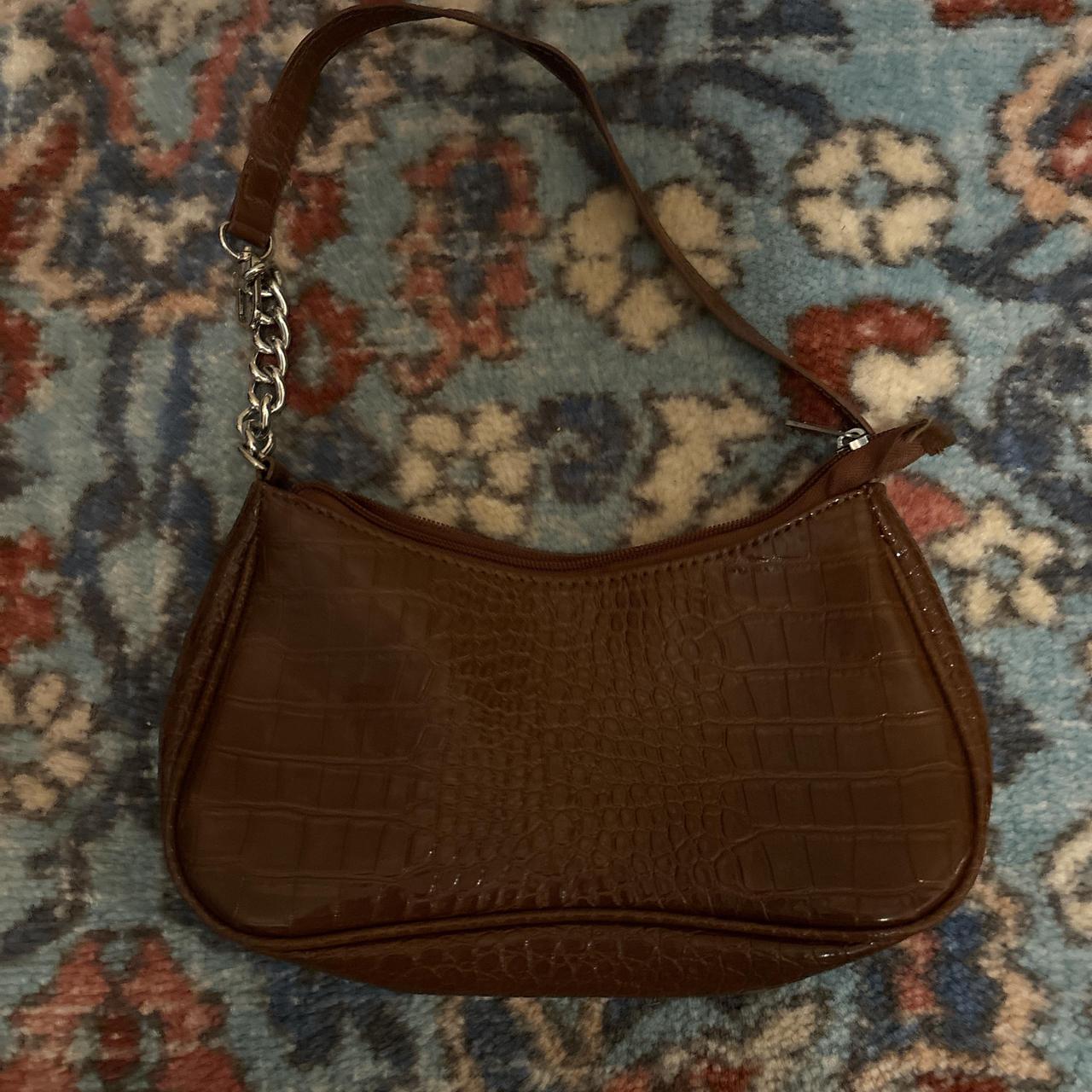 item listed by lharte17