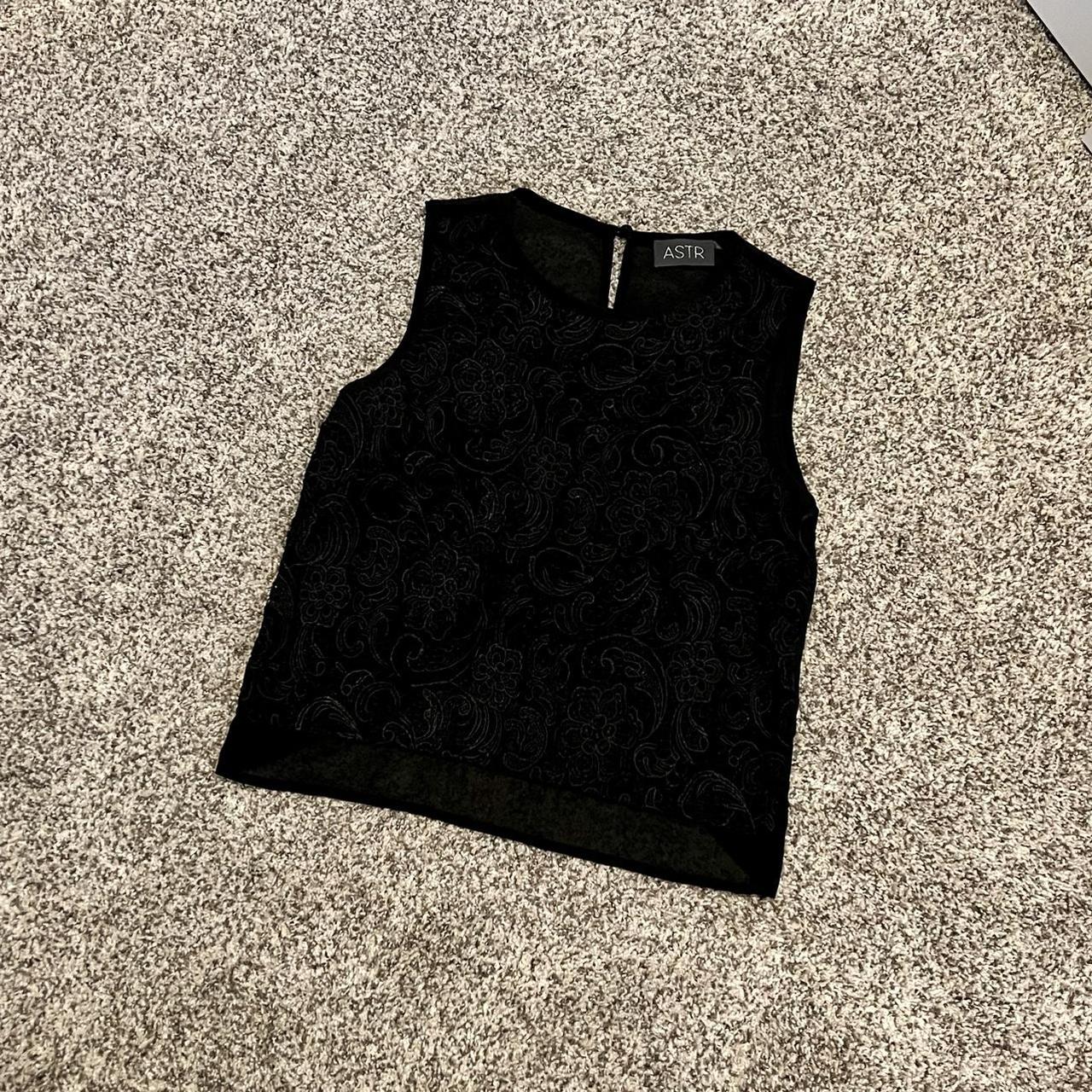 ASTR Black Lace Sleeveless Crop Top Women's... - Depop