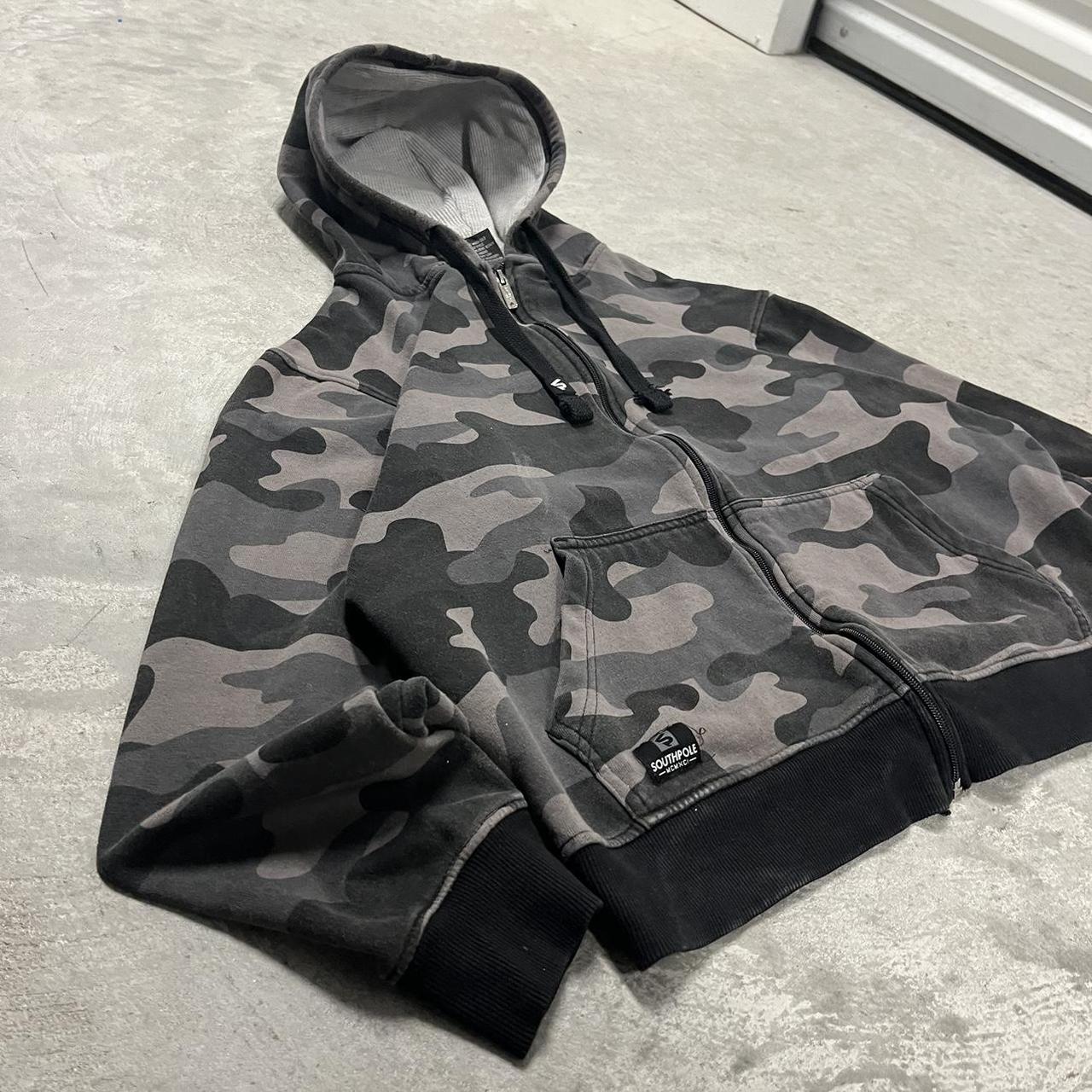 Vintage Y2K/2000s Southpole Black/Grey Camo Grunge... - Depop