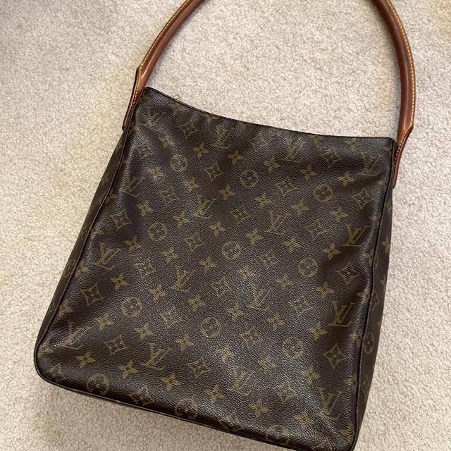 Y2K VINTAGE LOUIS VUITTON JOSEPHINE BAG 🤍FREE - Depop