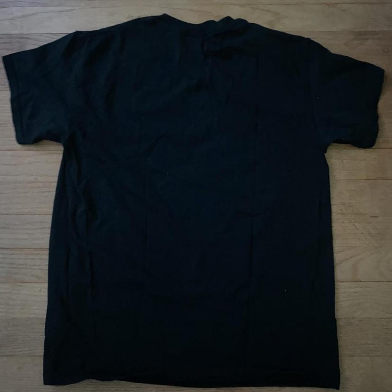 Gildan Men's Black and Green T-shirt | Depop