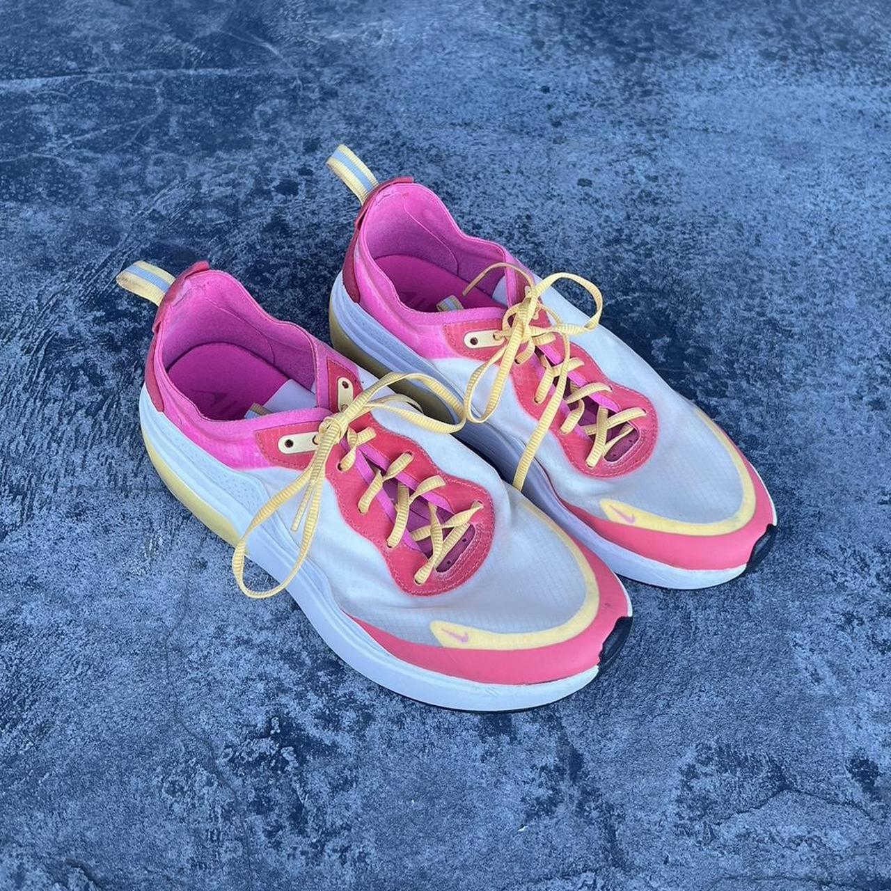 Nike soft pink clearance air max dia trainers