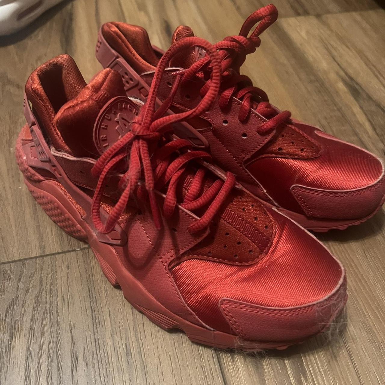 red huaraches women's size 7