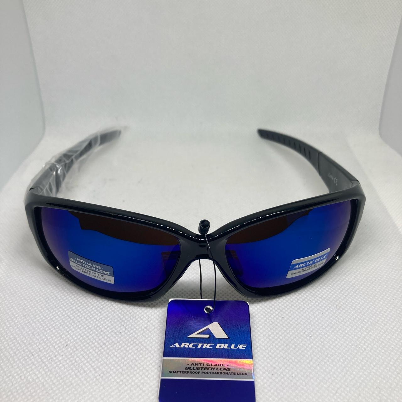 Arctic Blue Mens Mirrored Sunglasses Same to next - Depop