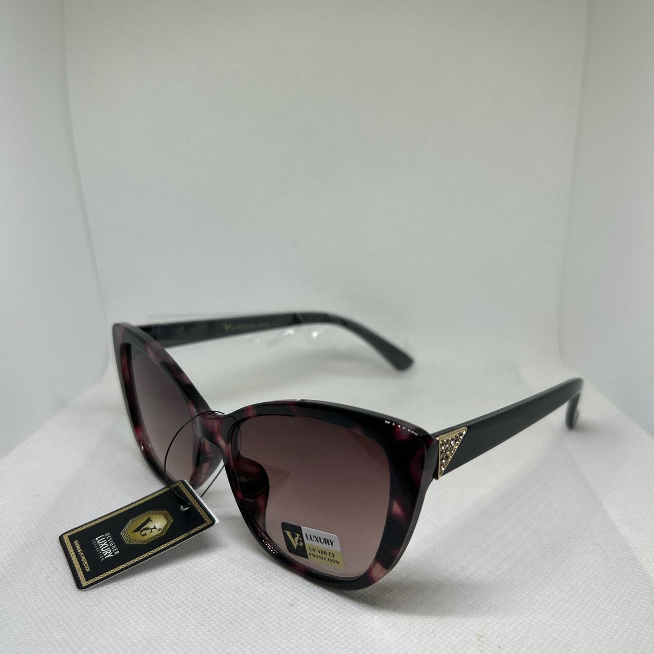 VG Bling Cat Eye Bling Rhinestone Women’s Sunglasses... Depop