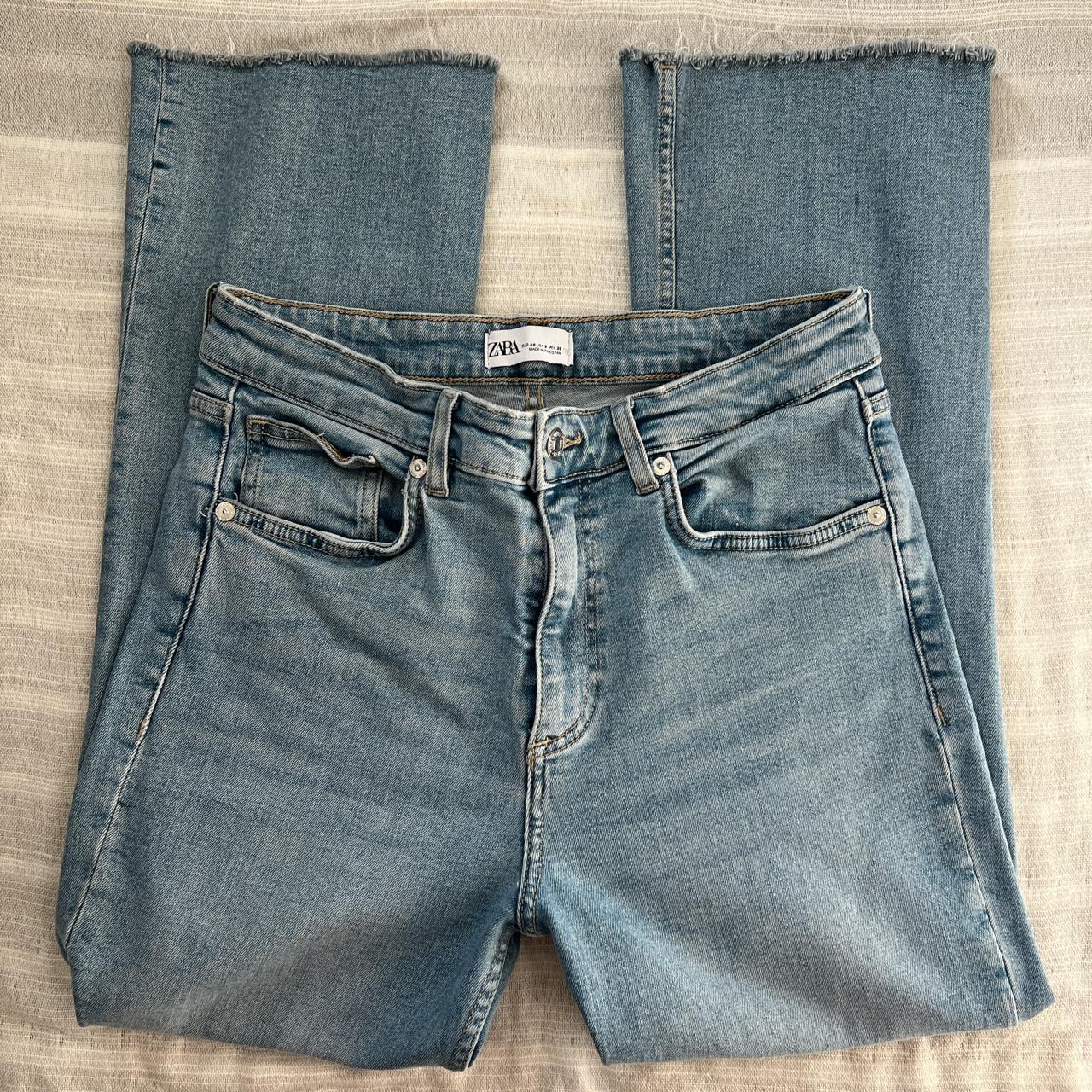 Zara Jeans • USA Size 8 • Jeans sit a little above... - Depop