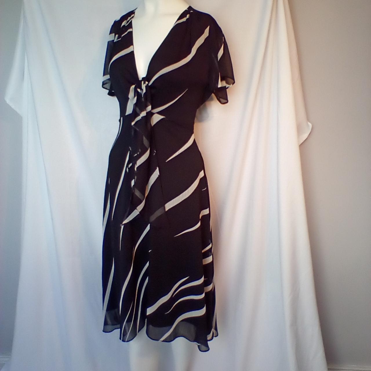 Mango Women's Black and White Dress | Depop