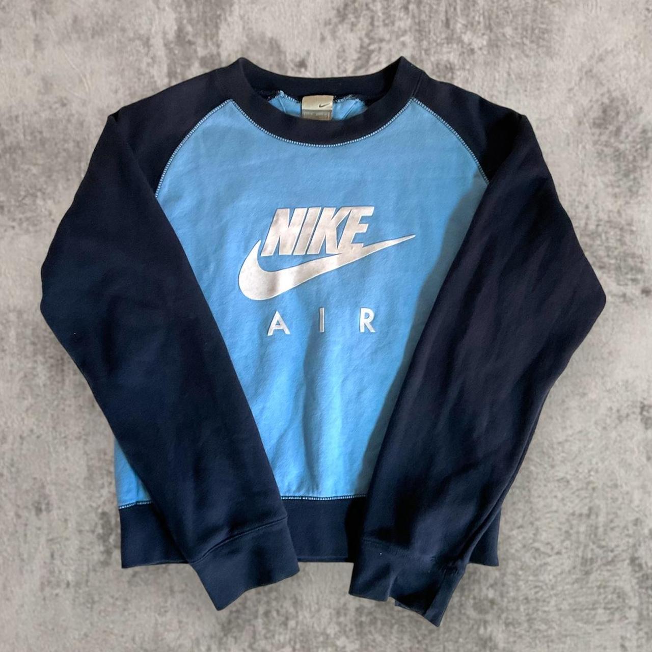 nike jumper female