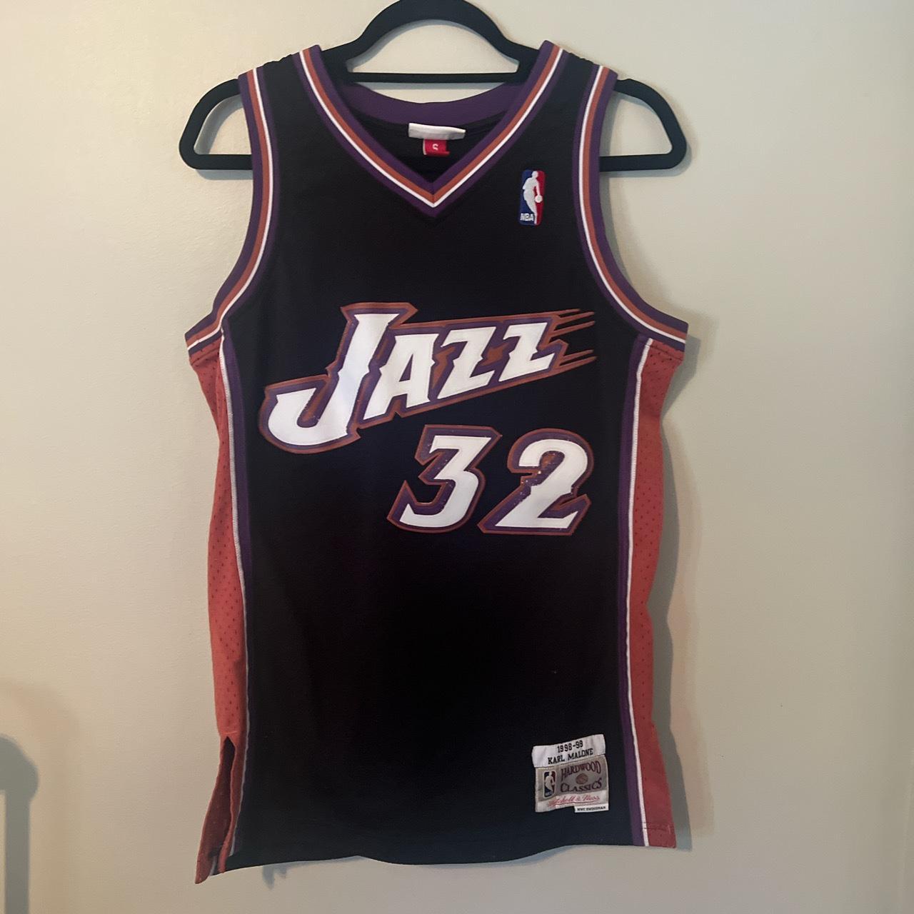 Hardwood classic Utah Jazz Karl Malone jersey Good - Depop