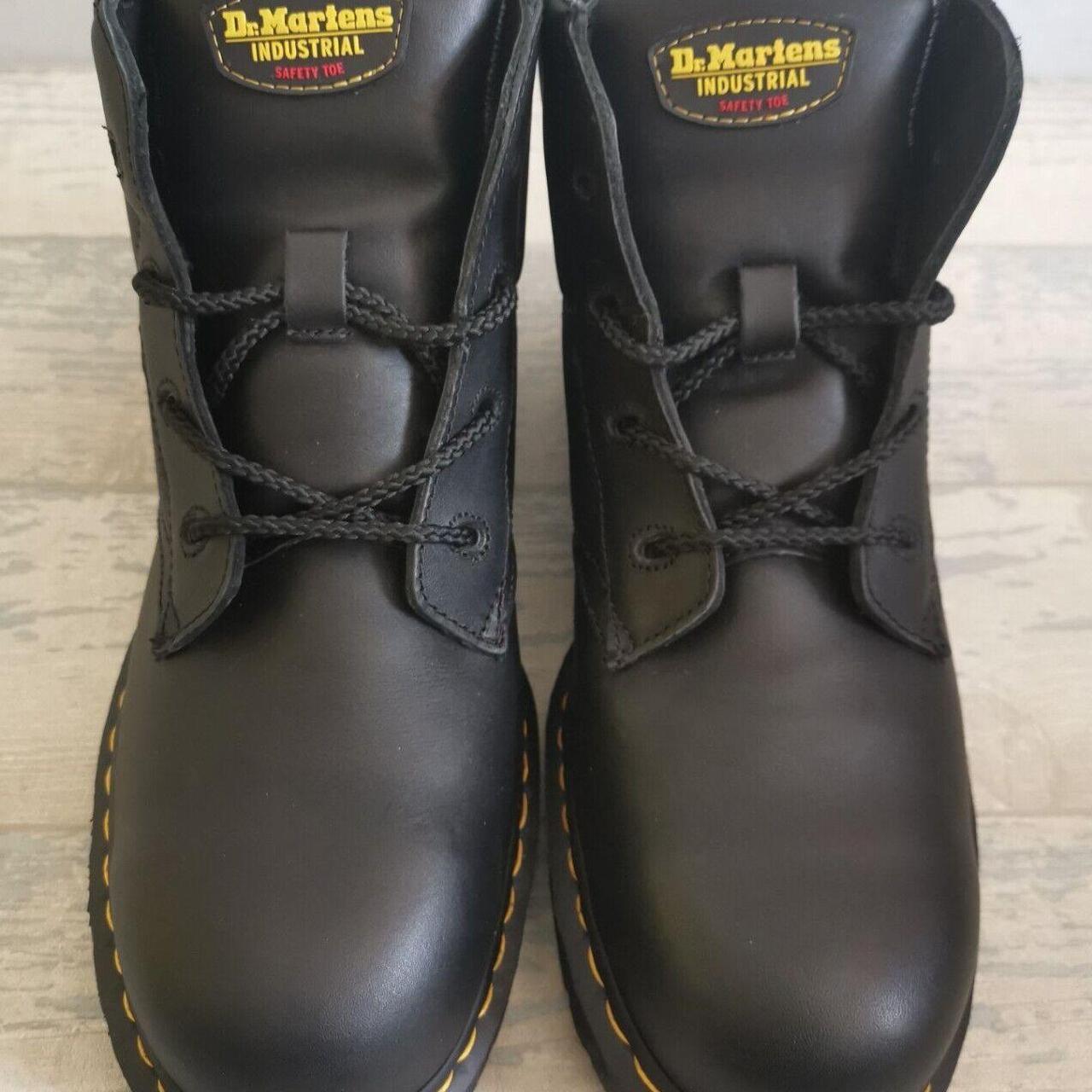 Dr martens icon 7b09 safety clearance boots