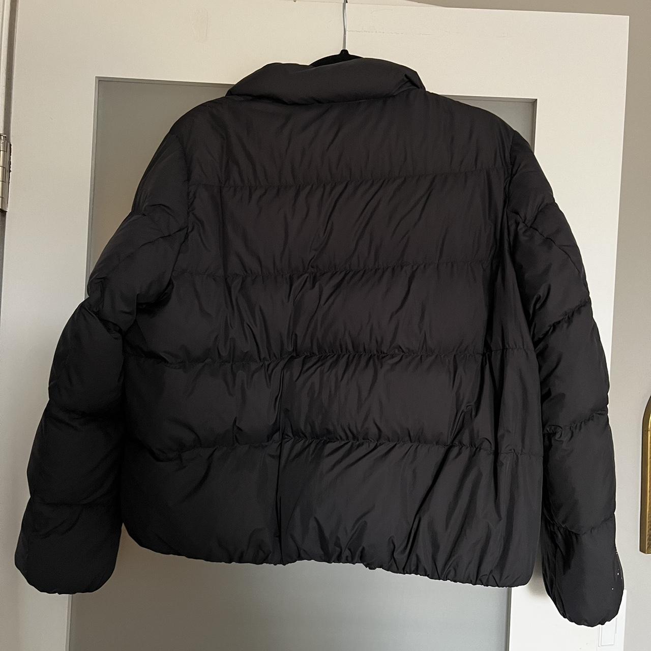 UNIQLO Women's Black Jacket | Depop