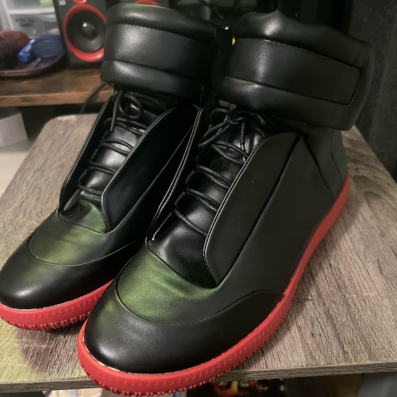 Black and discount red maison margiela