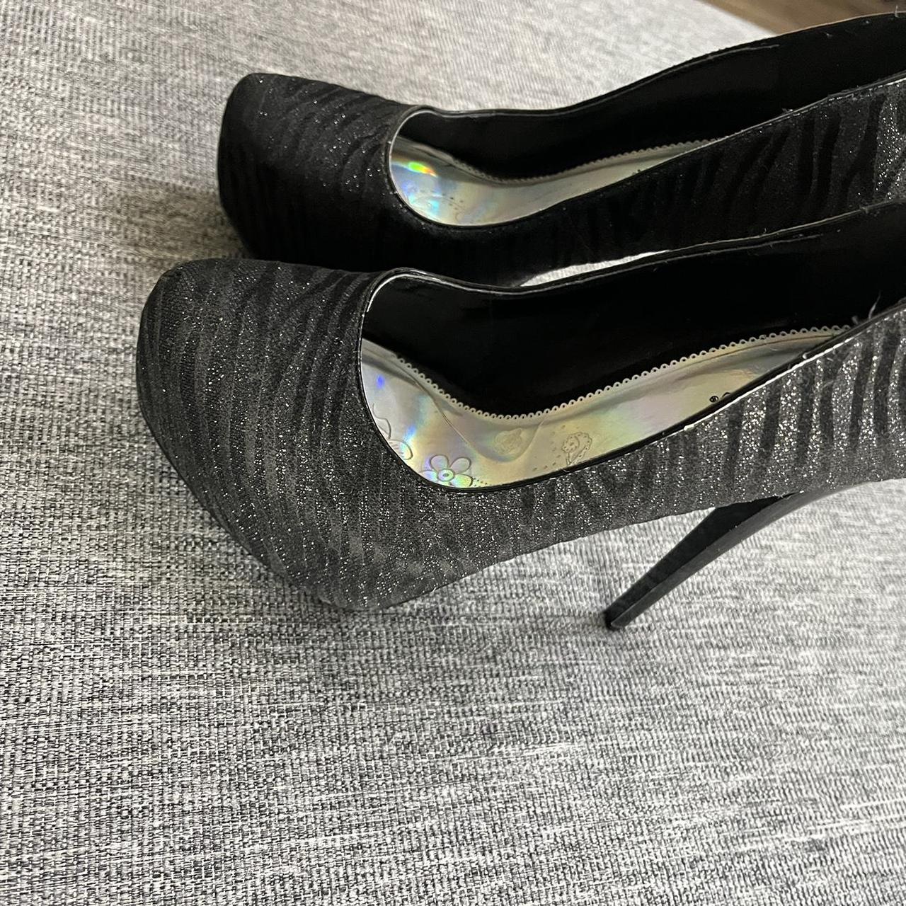 platform stiletto pumps