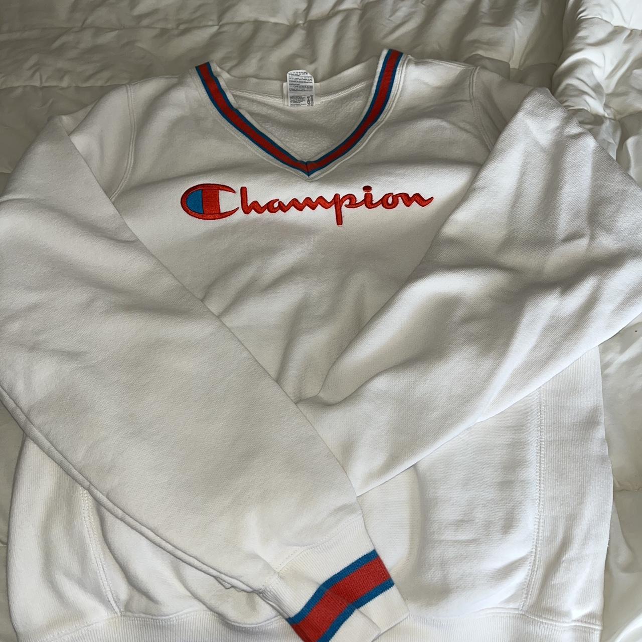 V neck hot sale champion sweatshirt