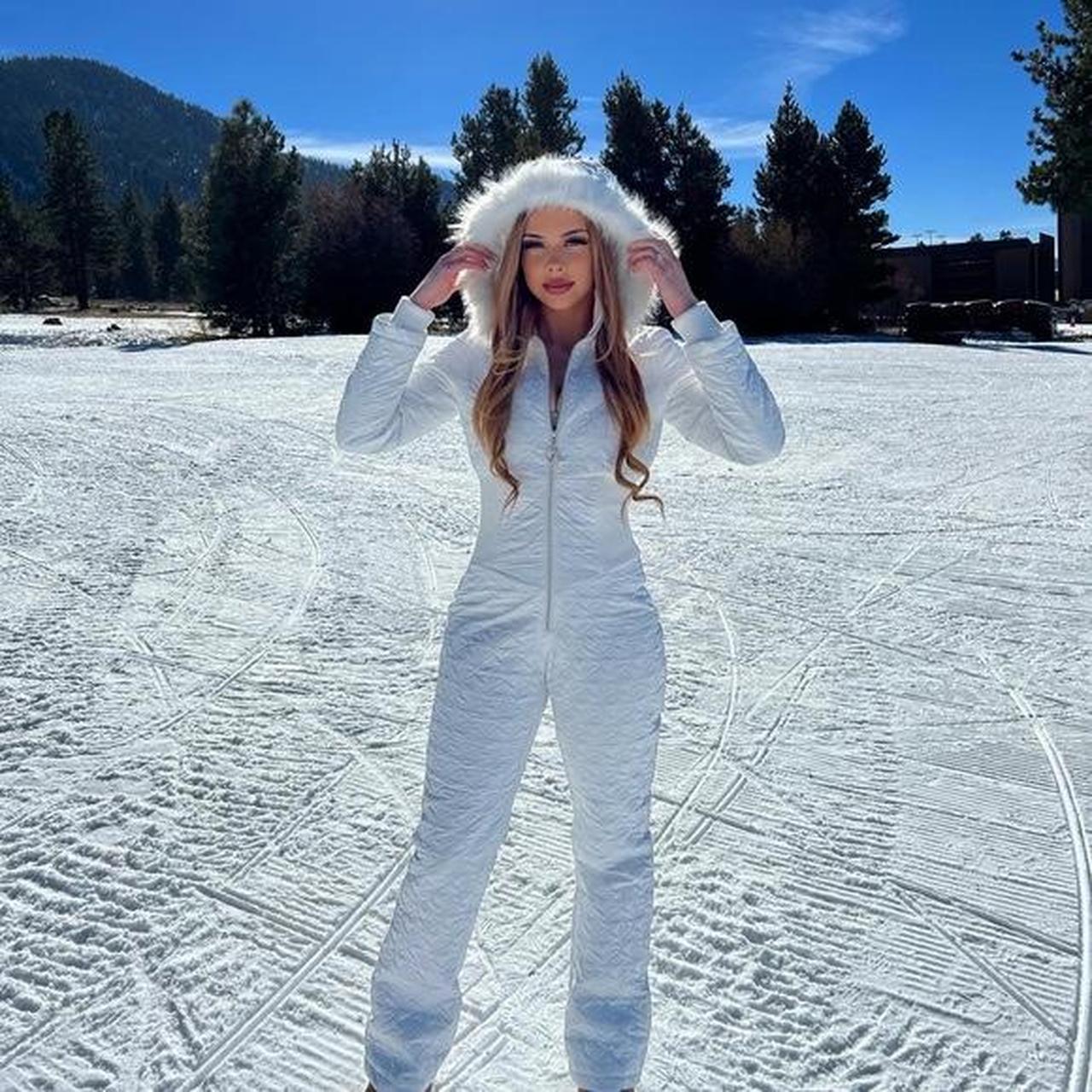 ❄️ Baby Phat x Forever 21 White Snowsuit ❄️,