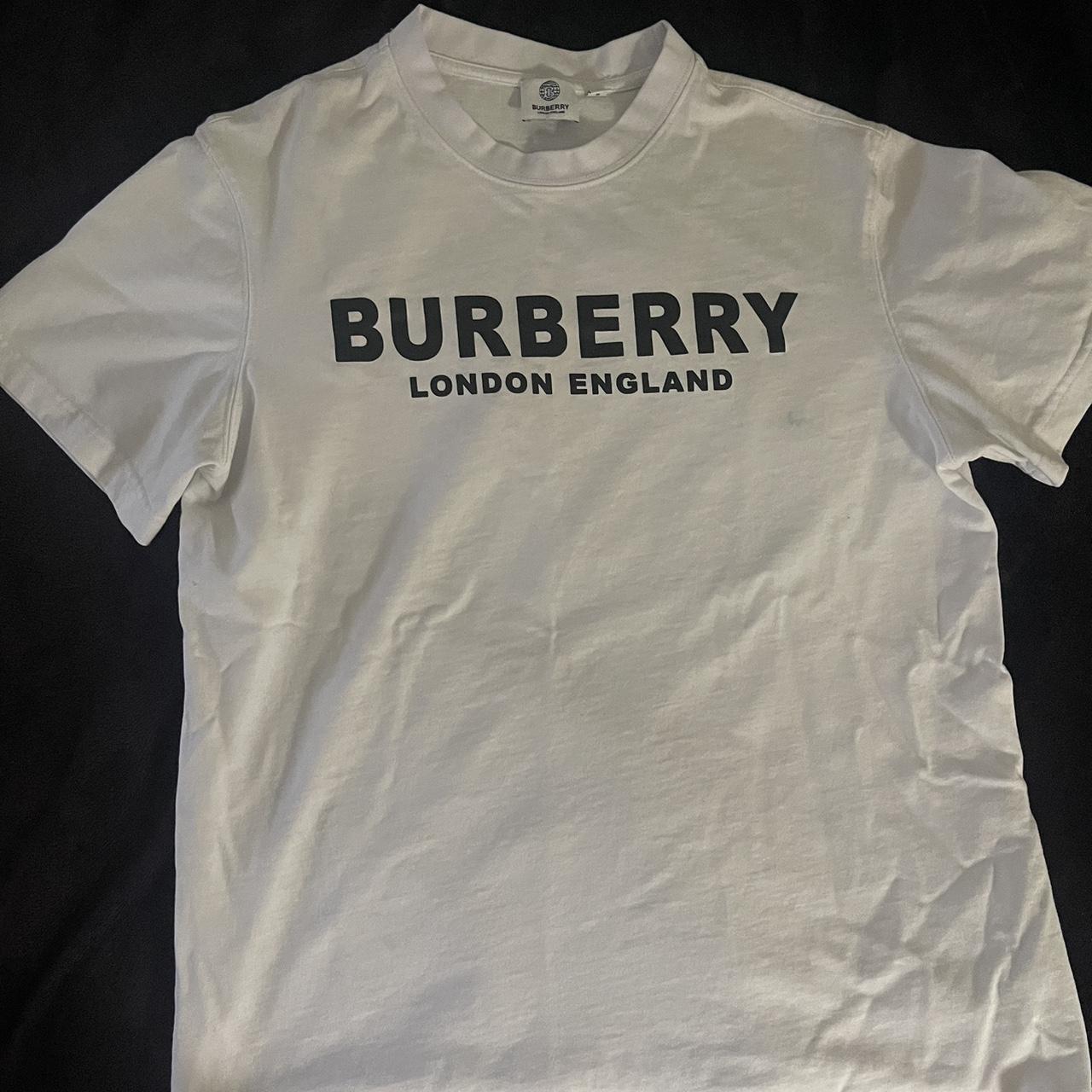 Burberry Men's T-shirt | Depop