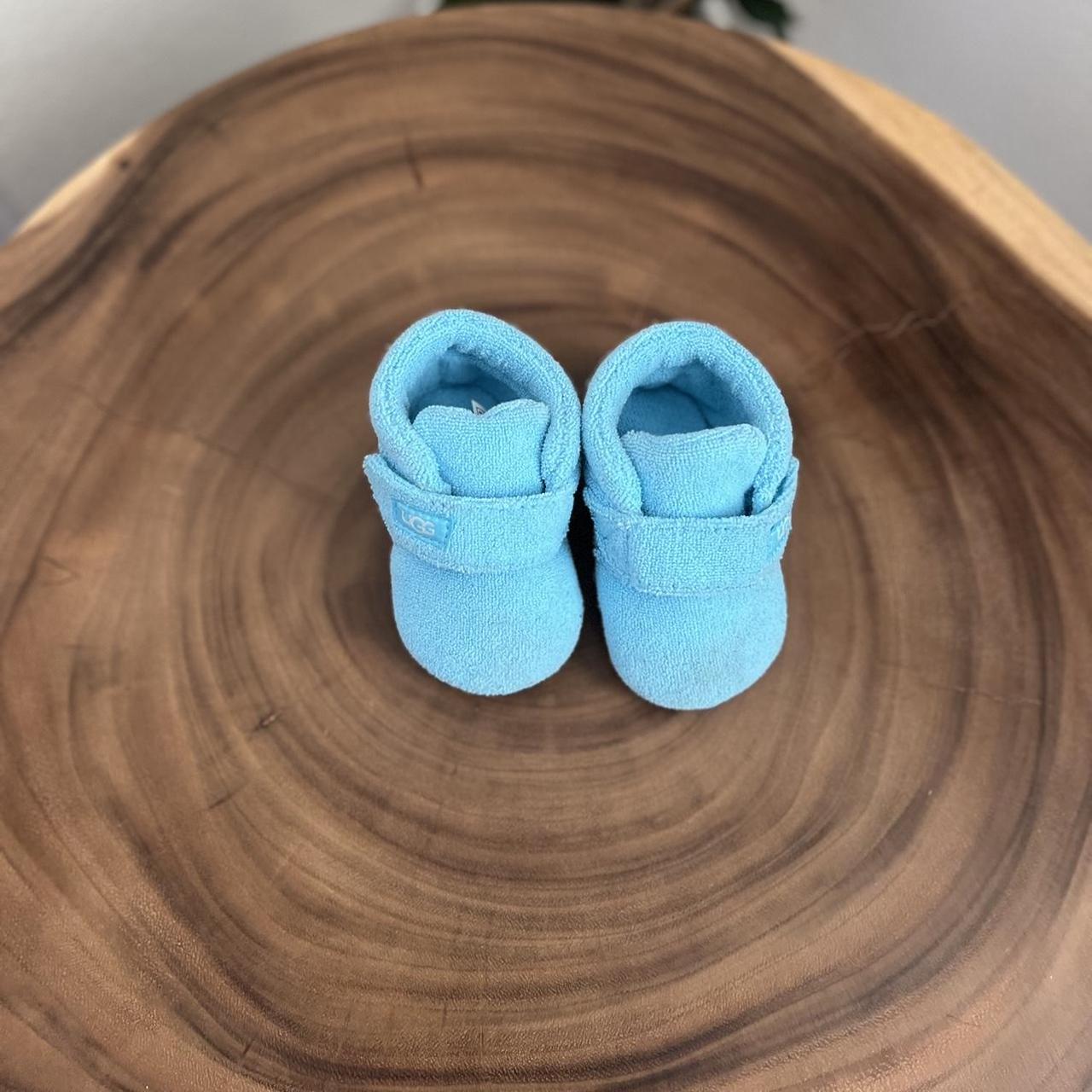 Ugg baby booties shops 2/3