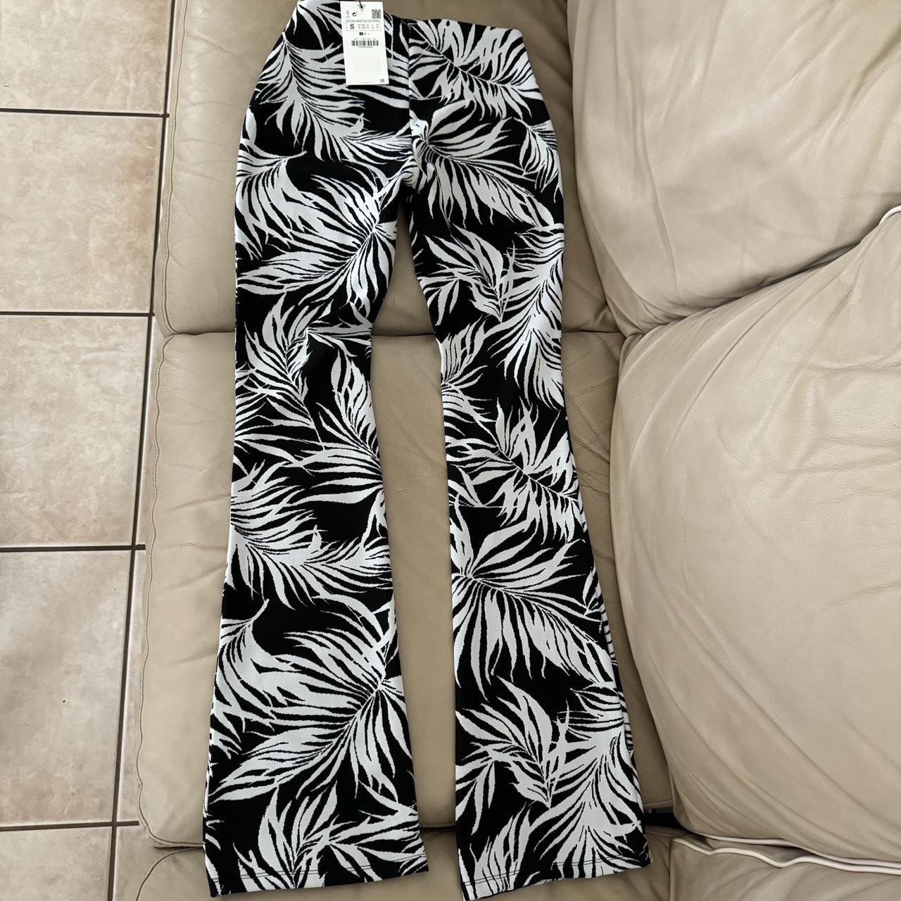 ZARA Jacquard Tropical Printed Pull On Pants. Size - Depop